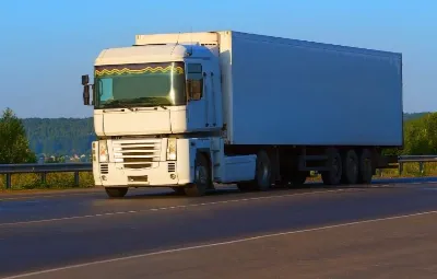 Antalya ile Esenler Arası Öğrenci Eşyası Taşıma